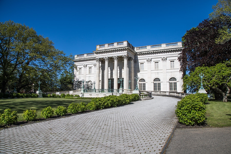 Plan Your Rhode Island Mansion Tour This Summer