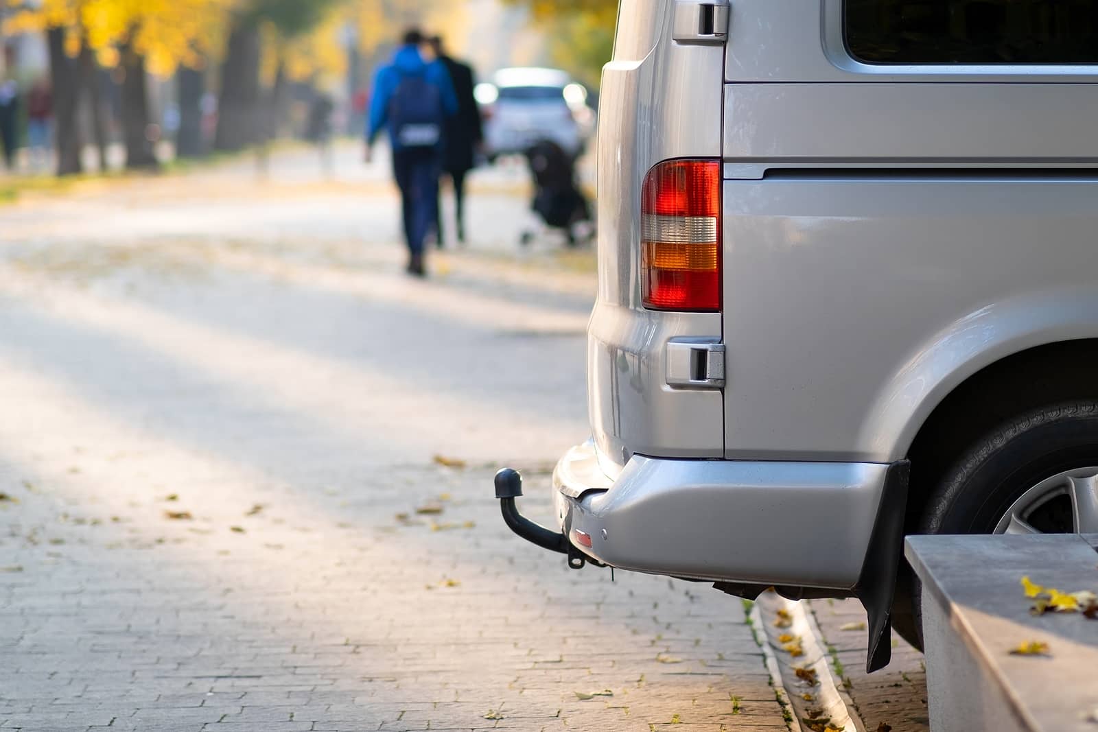 3 Ways Passenger Van Rentals Simplify Group Travel